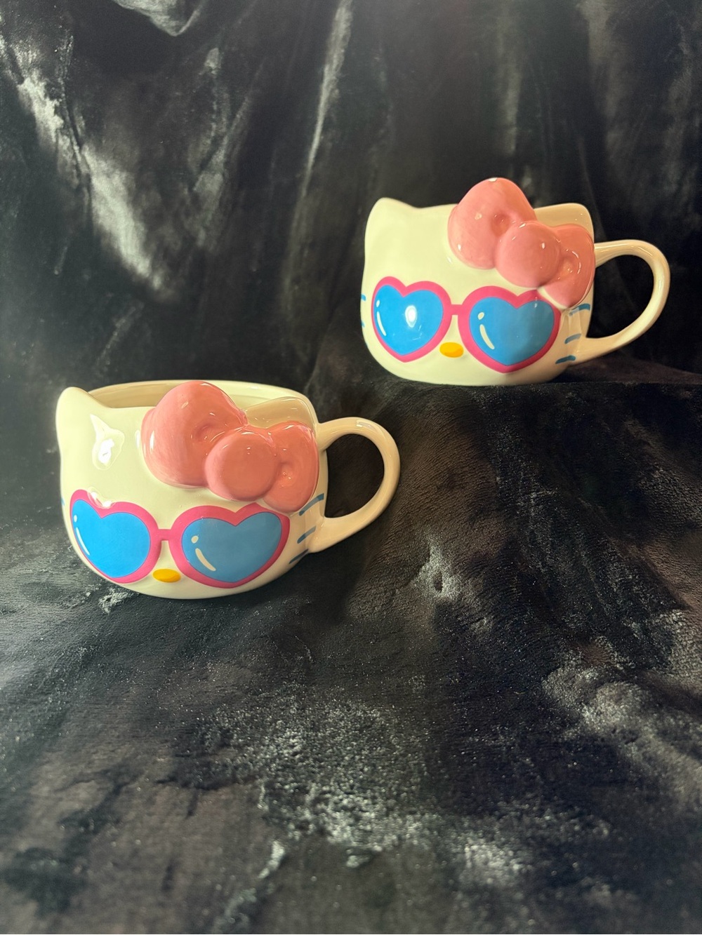 Hello Kitty Ceramic Mug Set with Pink Bows and Blue Heart Glasses